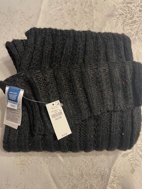 Old Navy Black Ribbed Knit Scarf with Multicolor Flecks